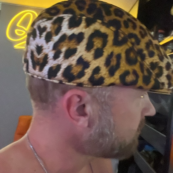 Leopar cheetah animal, print golf hat - Picture 3 of 5
